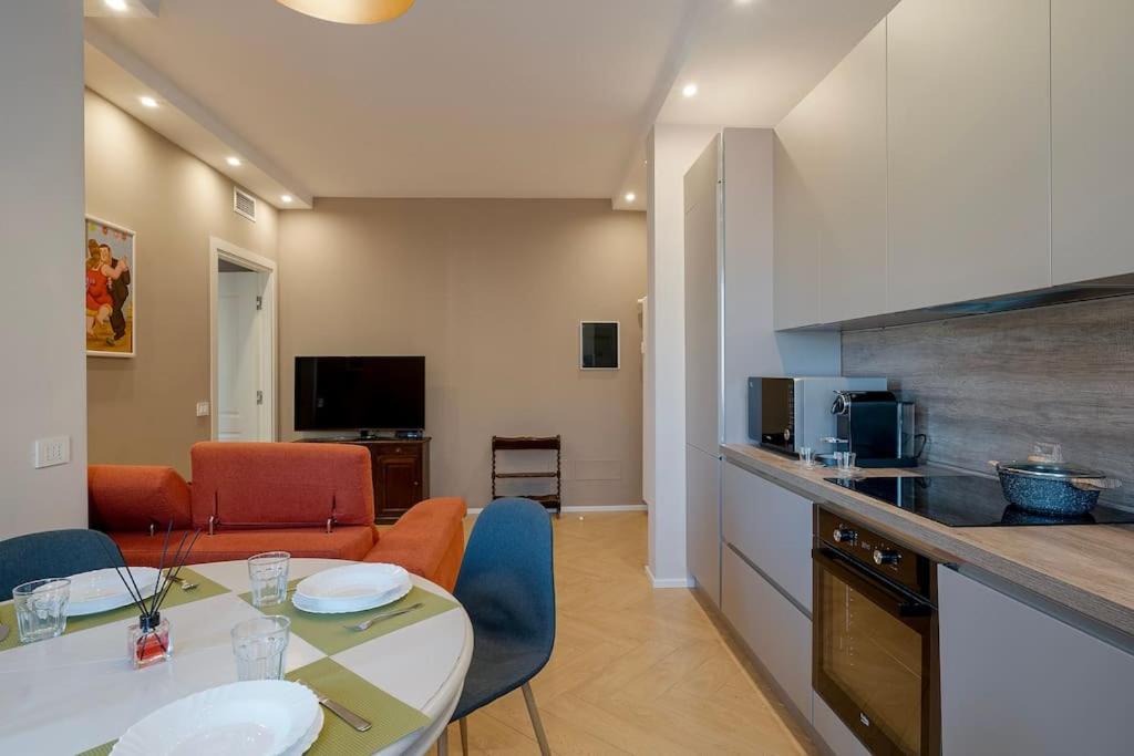 Artpartment - 2 Camere - Wifi - Garage วาลเลโครเซีย ภายนอก รูปภาพ